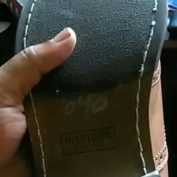 Hilfiger  oxfords - Picture 3 of 3